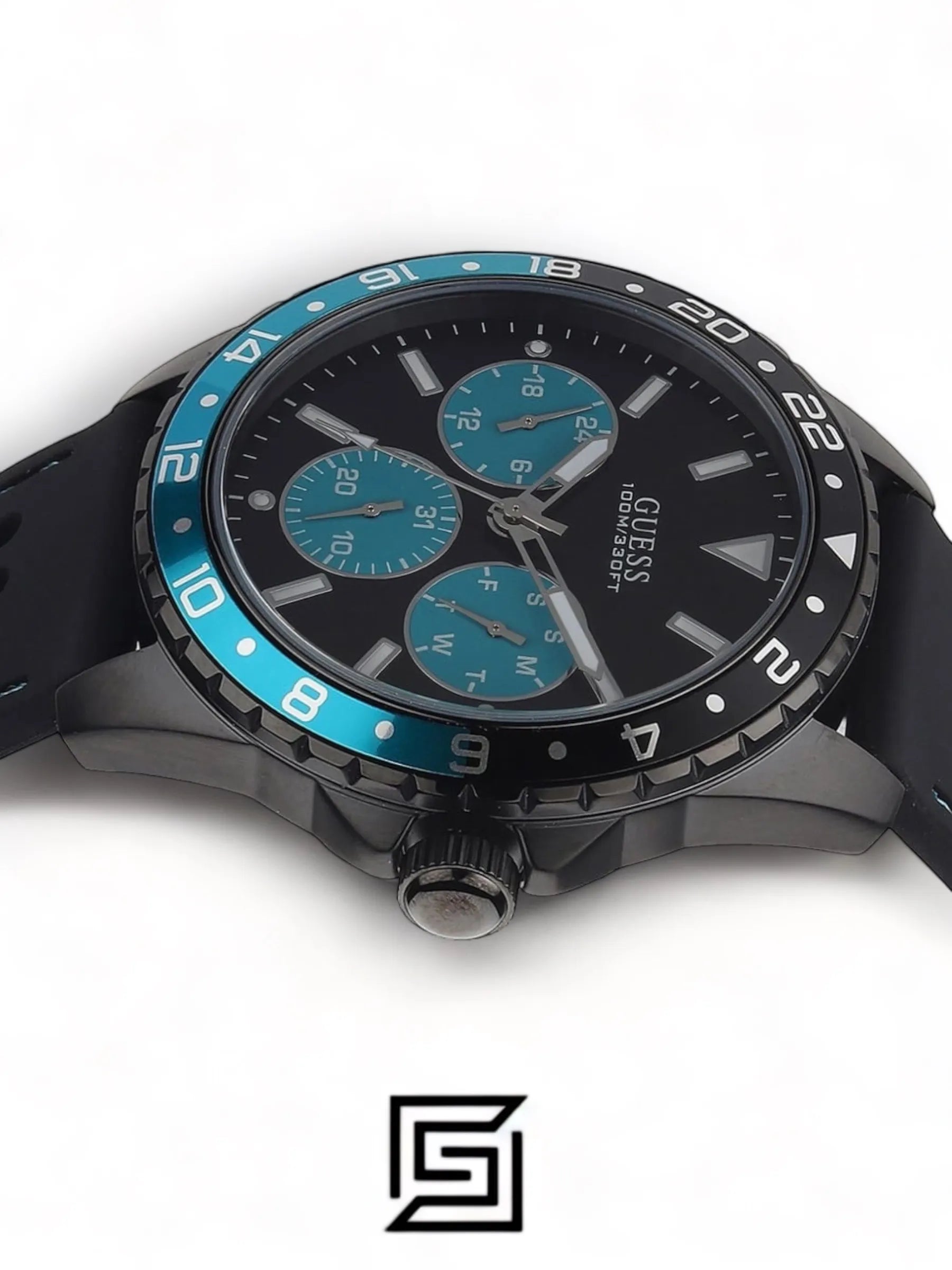 original-watches Guess Men’s Quartz Silicone Strap Black Dial - W1108G5