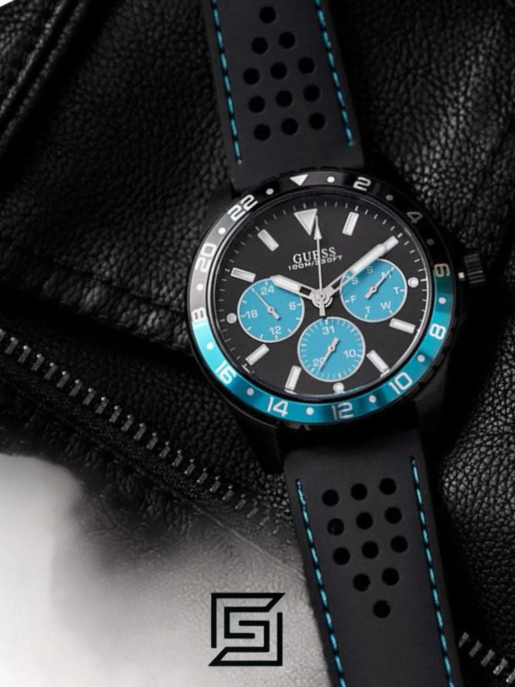 original-watches Guess Men’s Quartz Silicone Strap Black Dial - W1108G5