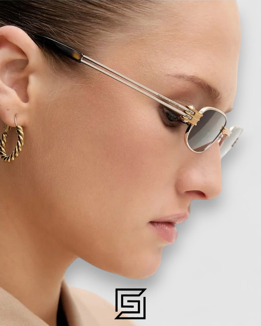 Bottega Veneta BV1381S عدسات أزرق داكن إطار نصف ذهبي