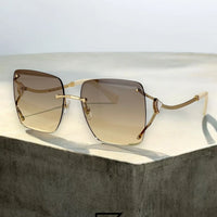 نظارات شمسية BVLGARI BV6190 للنساء - عسلية