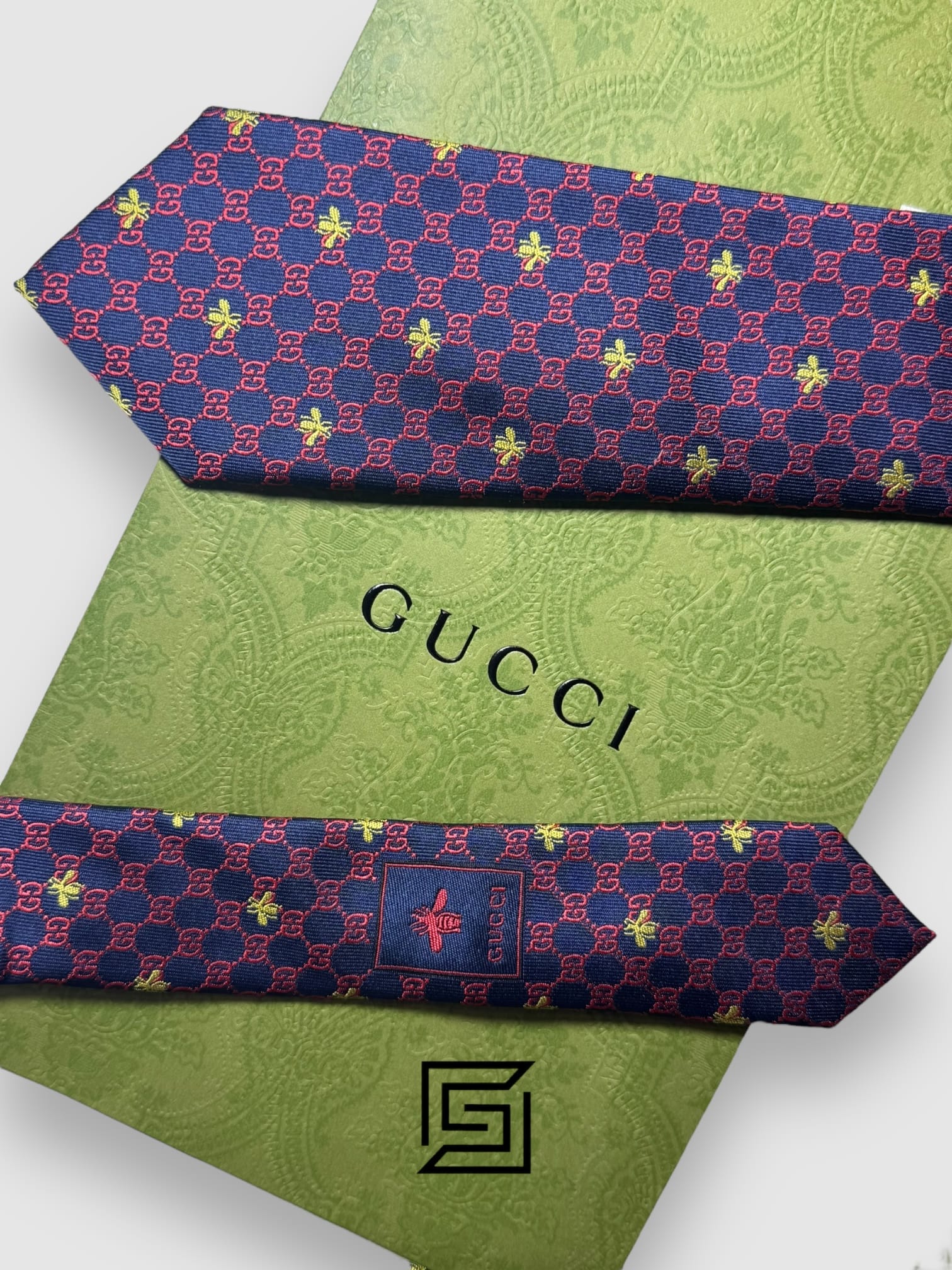 Gucci - Navy Blue - Red Color Small G Pattern With Bee Pattern