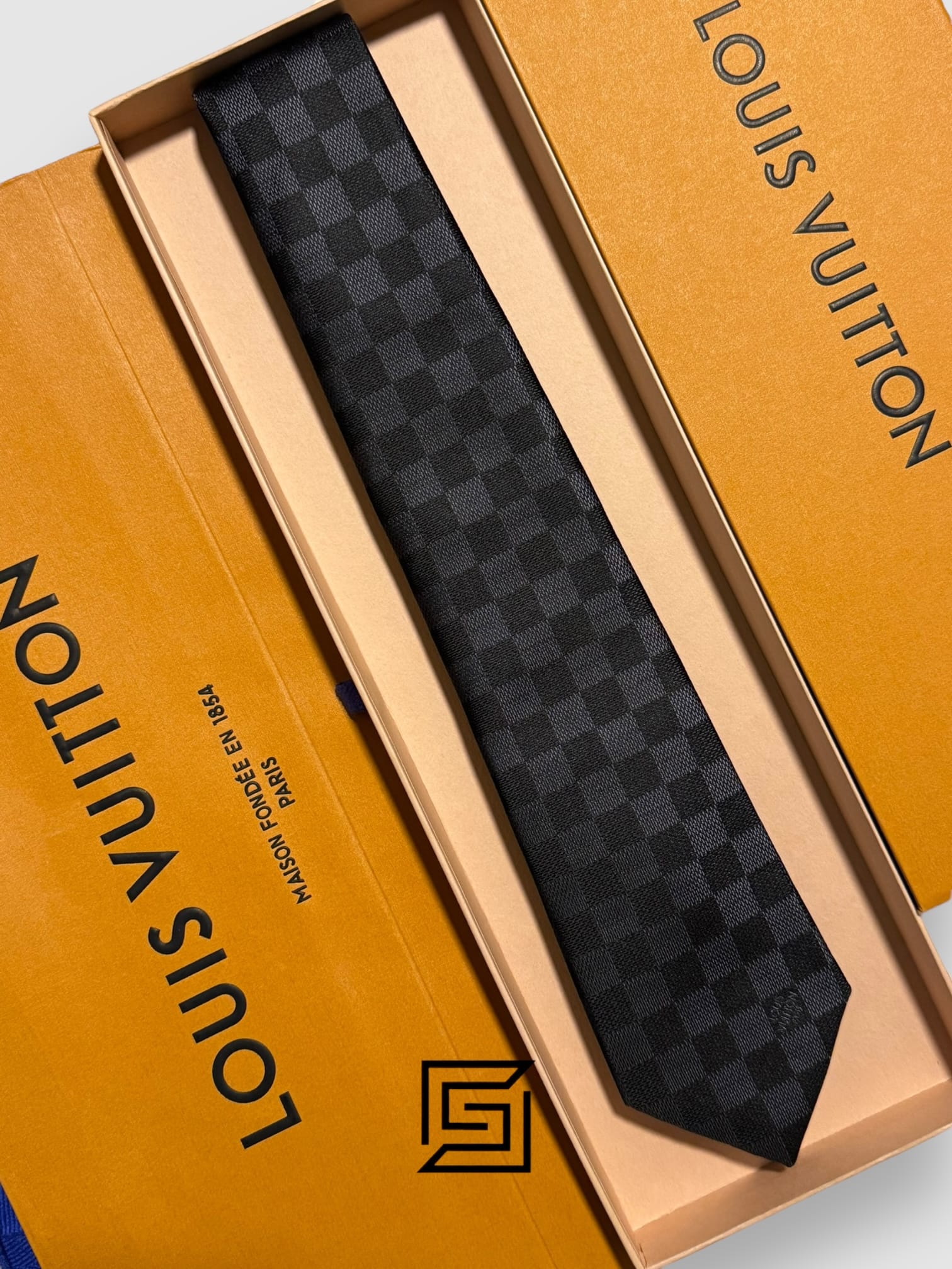 Louis Vuitton - Black - Grey Traditional Pattern Italian Style