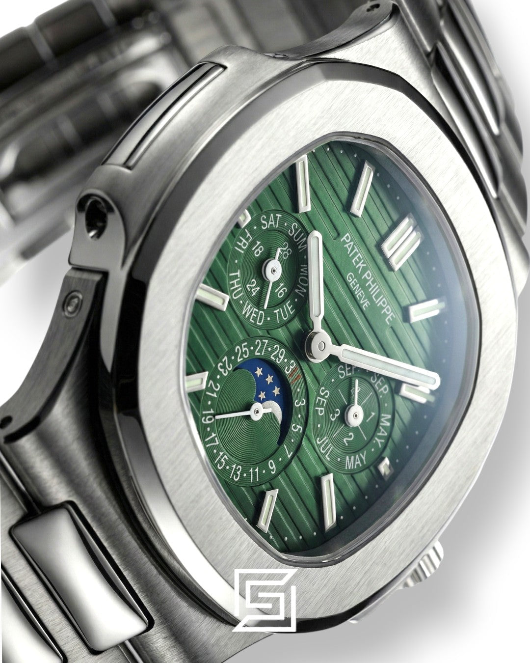 Patek Philippe Nautilus Perpetual Calendar – Green Dial – Japanese Automatic Chronograph – Stainless Steel Bracelet