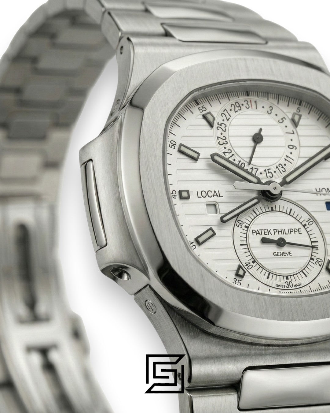 Patek Philippe Nautilus Travel Time – White Dial – Japanese Automatic Chronograph – Stainless Steel Bracelet