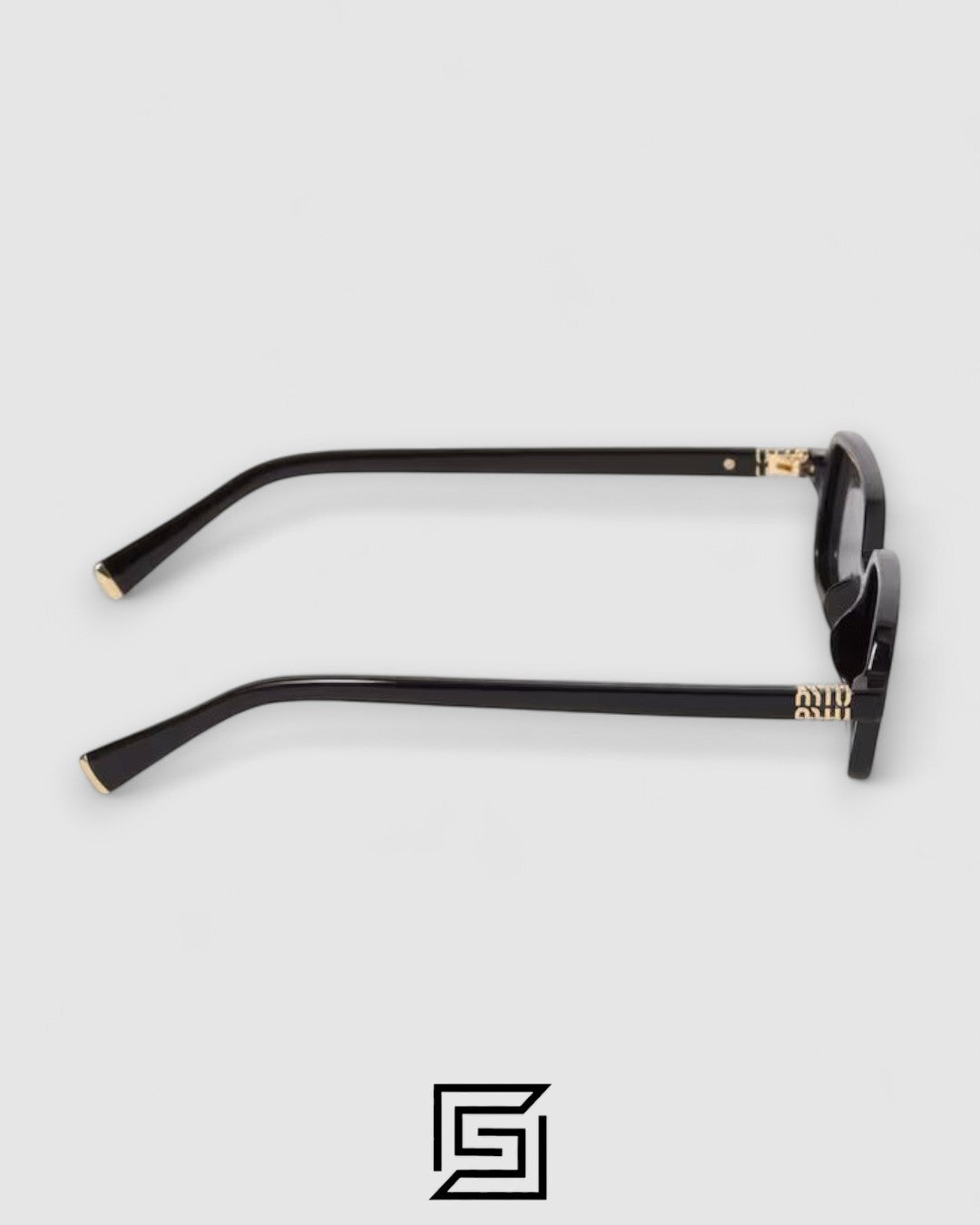 Miu Miu SMU11Z عدسات سوداء وإطار أسود
