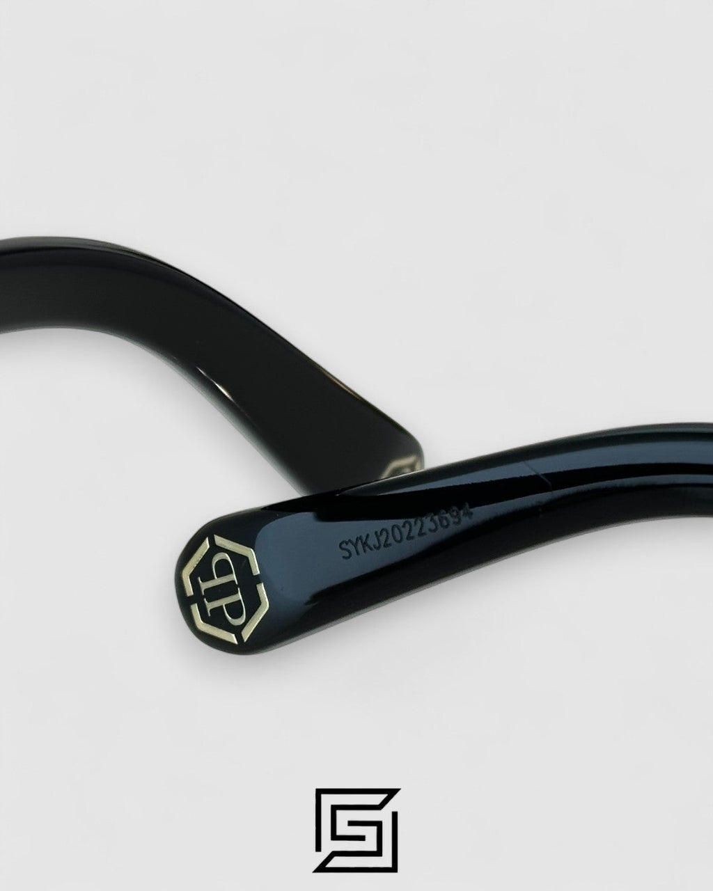 PHILIP PELEN Dark Shapes SPP044 Black Frame Gold Logo