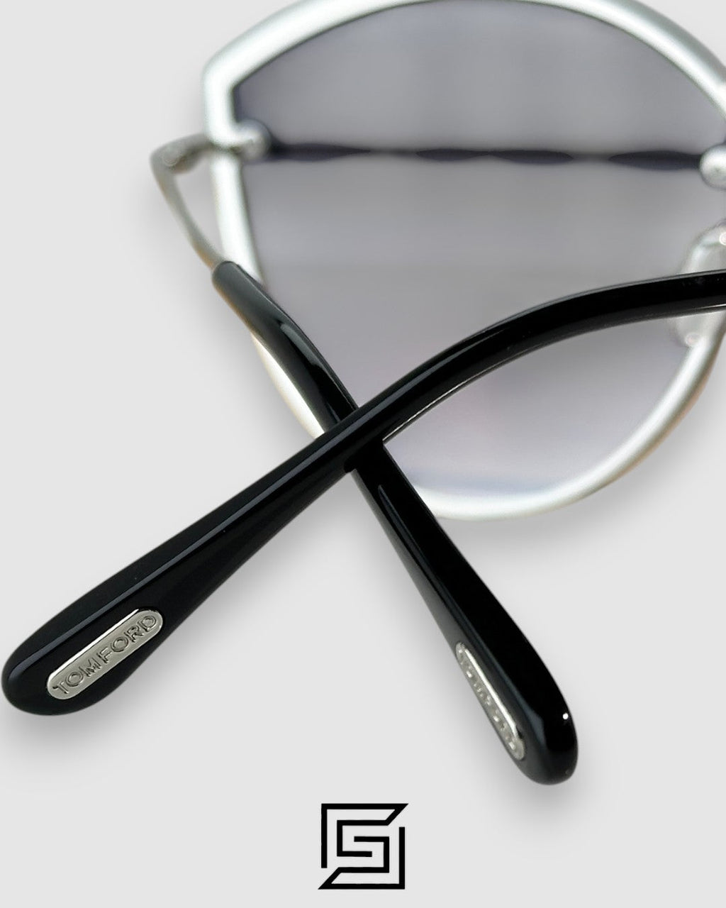 Tom Ford FT1106 Silver Mirror Lenses and Silver Frame