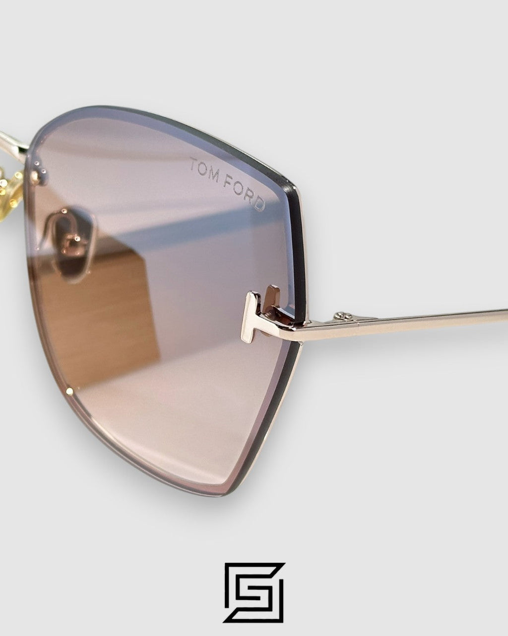 Tom Ford FT1107 عدسات مرآة بنية وإطار ذهبي