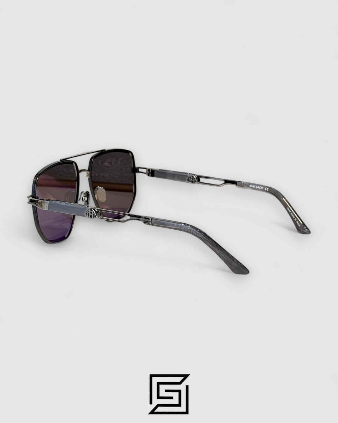 MAYBACH THE LENS عدسات سوداء بإطار رمادي داكن (Gun)