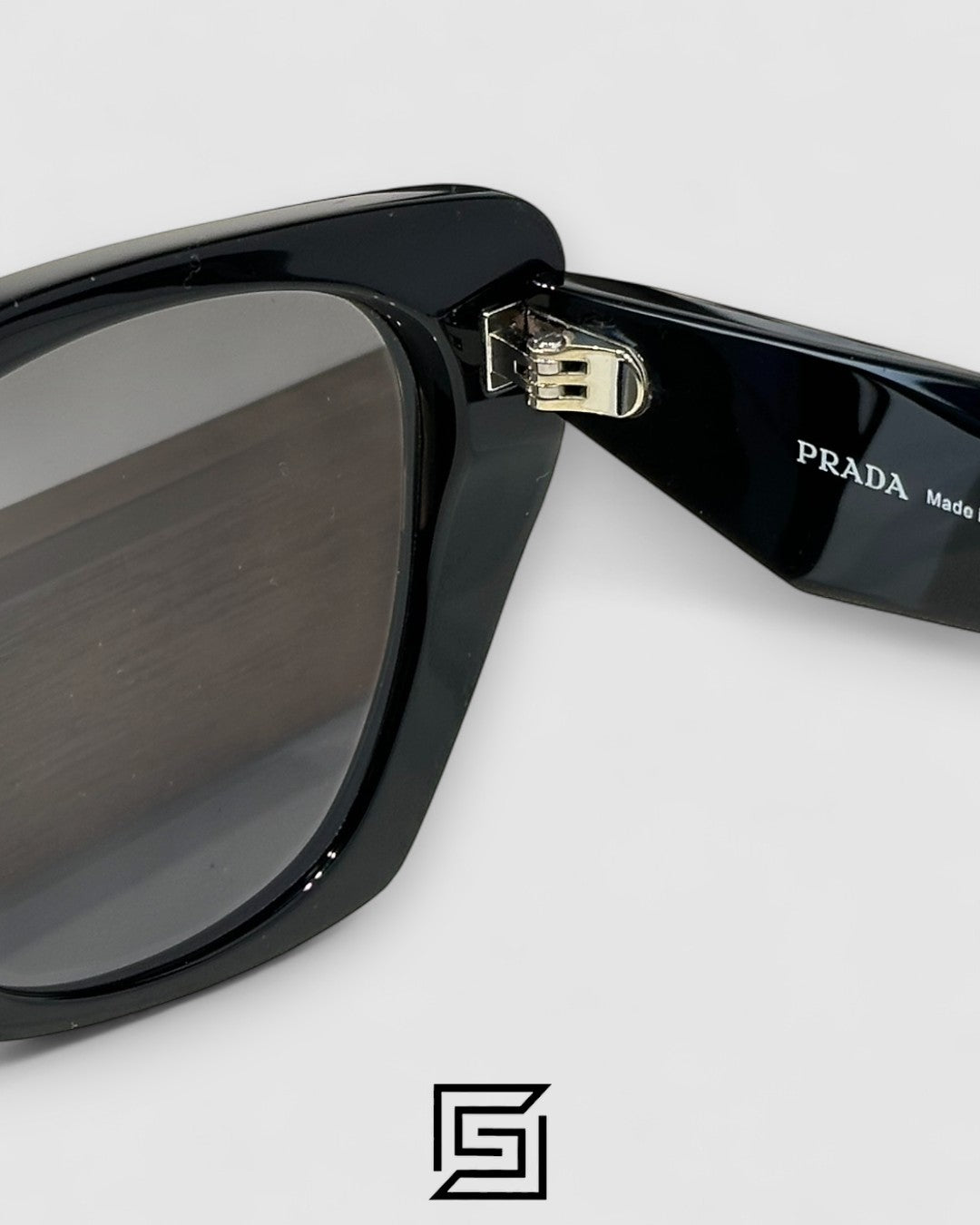 Prada SPR 19Z Black Lenses Black Frame