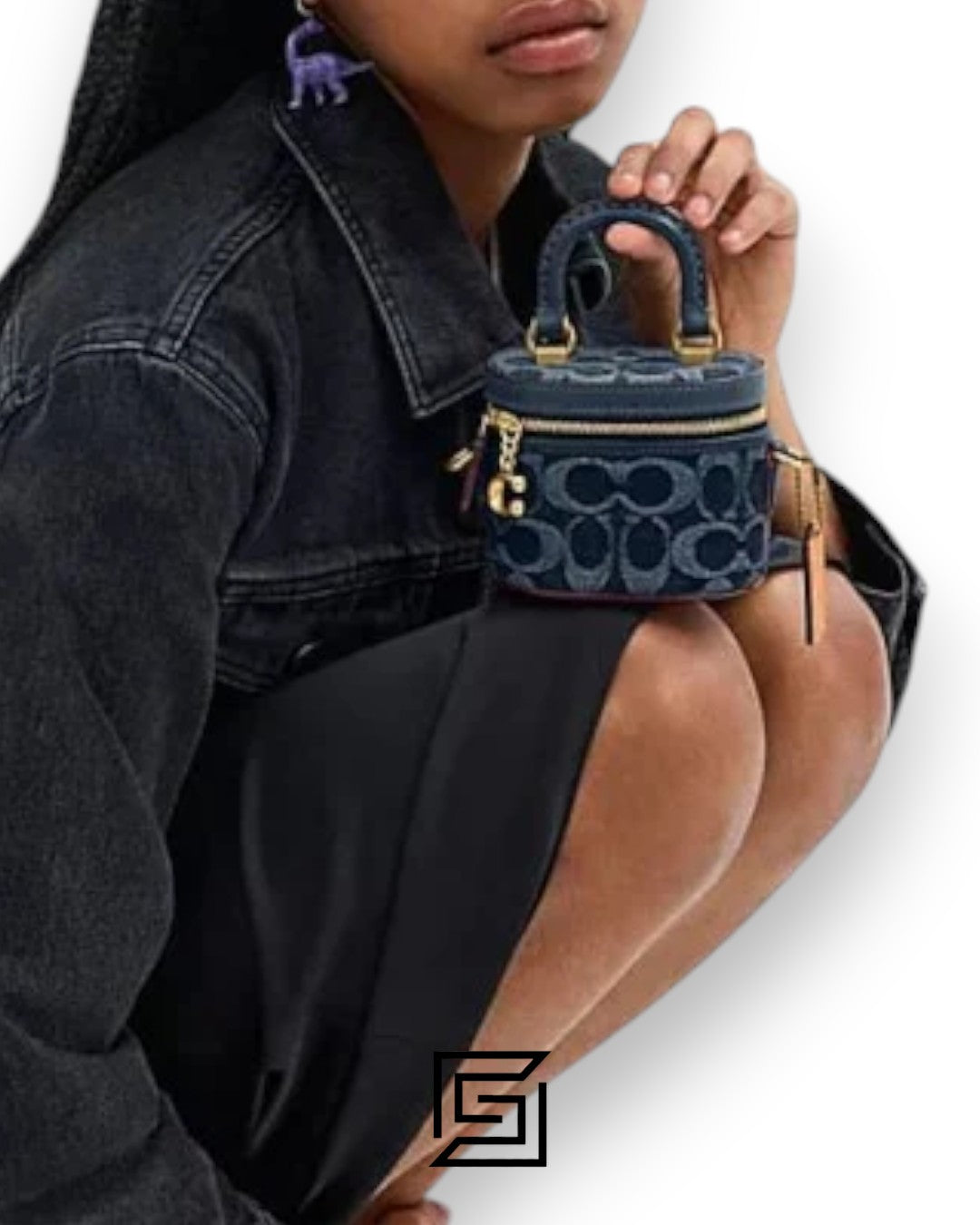 Coach Trail Crossbody 12 In Signature Denim Jeans – الطراز رقم CT097