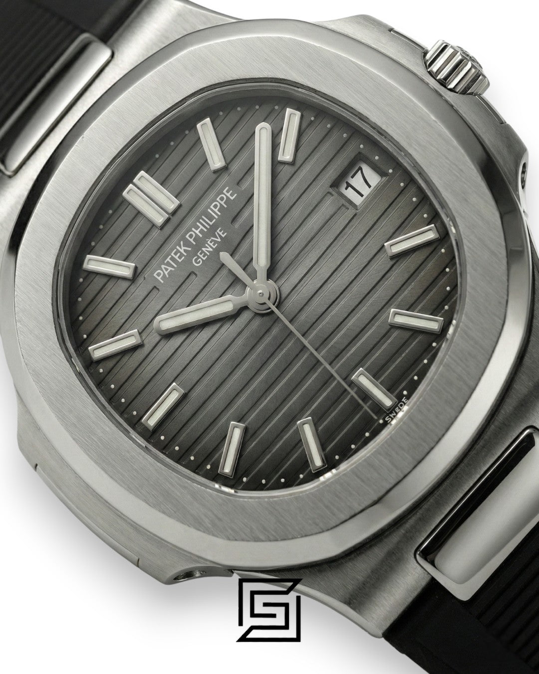 Patek Philippe Nautilus – Grey Dial – Black Rubber Strap – Japanese Automatic