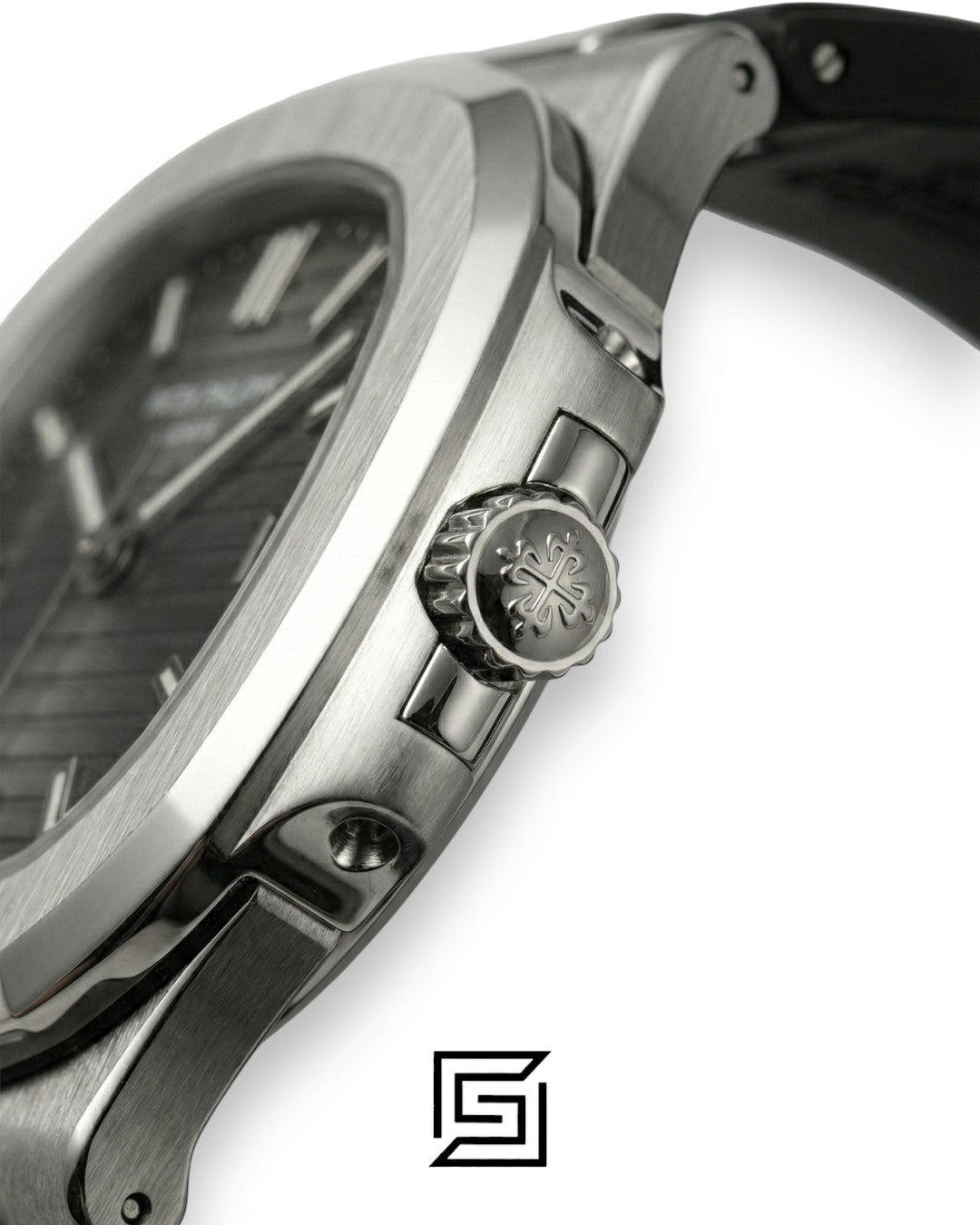 Patek Philippe Nautilus – Grey Dial – Black Rubber Strap – Japanese Automatic
