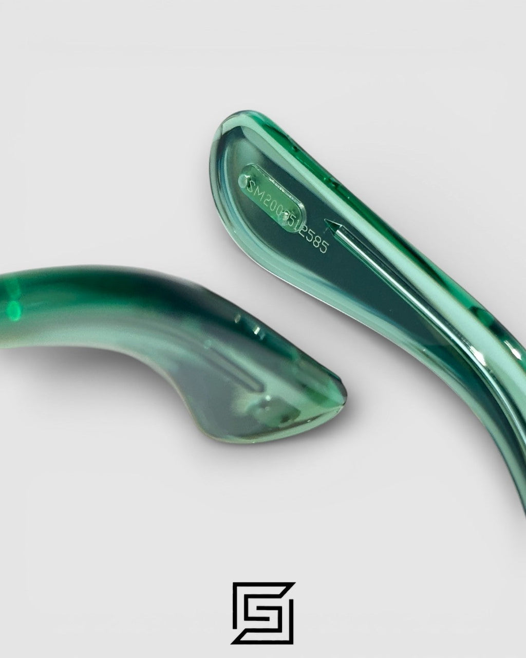 Tom Ford TF711 Light Green Lenses and Transparent Green Frame Luxury Sunglasses