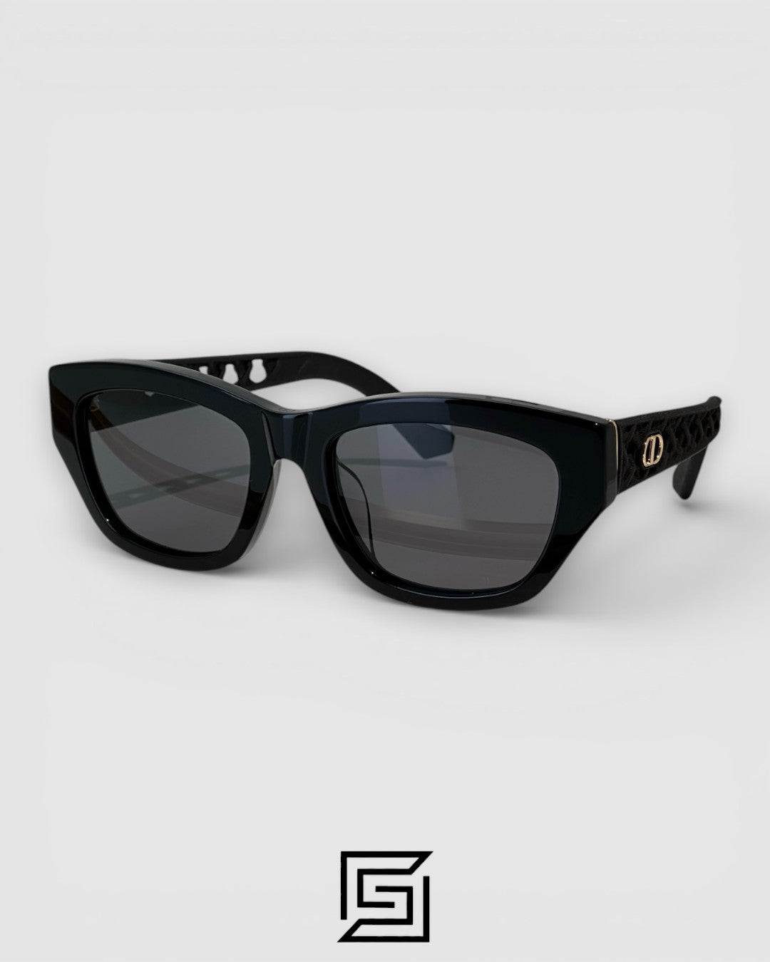 نظارات شمسية فاخرة Dior VeryDior S2F بعدسات سوداء وإطار أسود