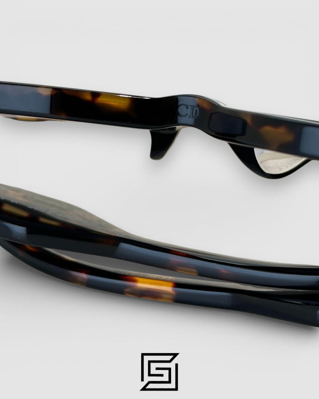 Dior Signature S13F Black Lenses and Tiger Brown Frame with Gold Logo Luxury Sunglasses
