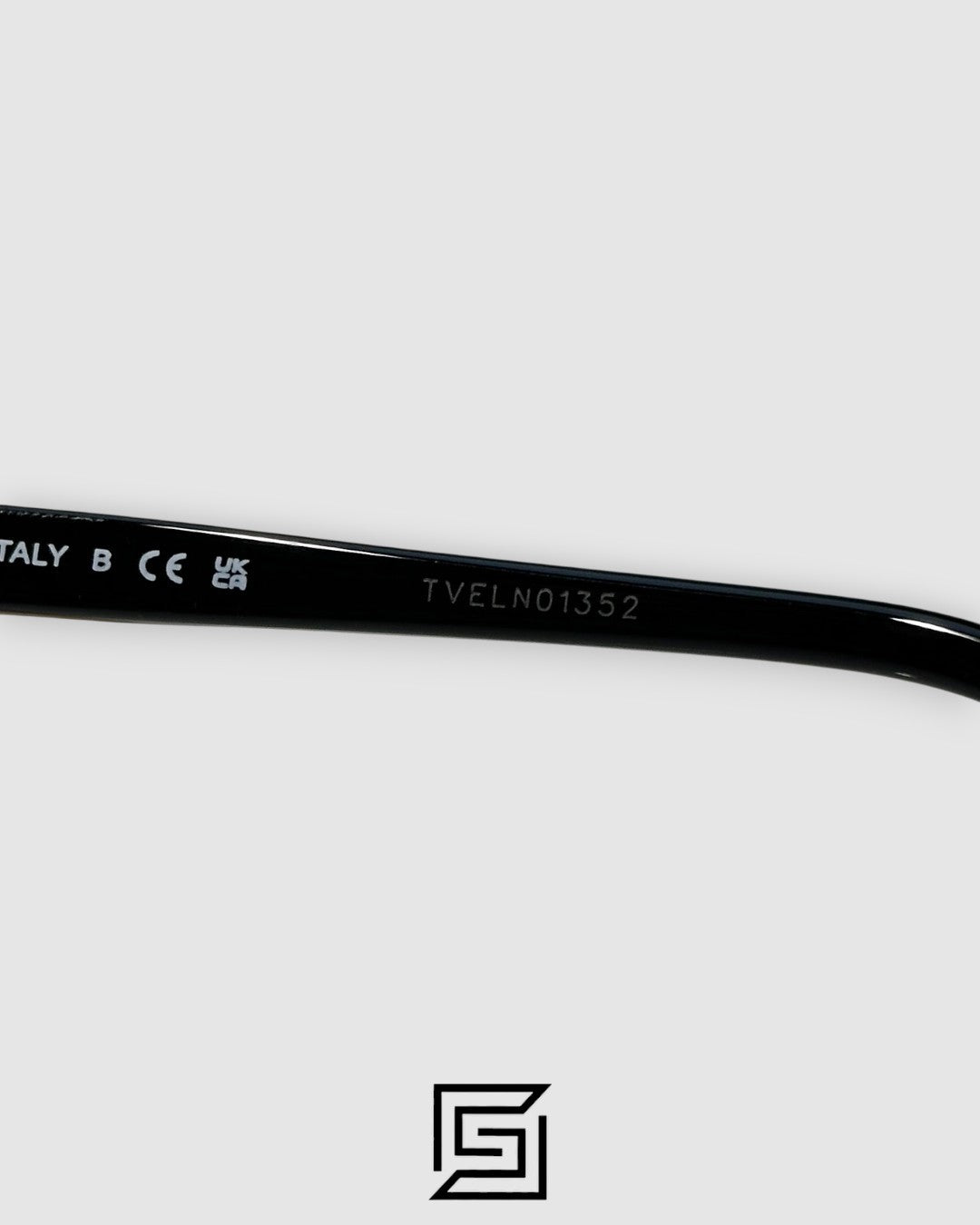 Miu Miu SMU04Z Black Frame Gold LogoOptical Glasses