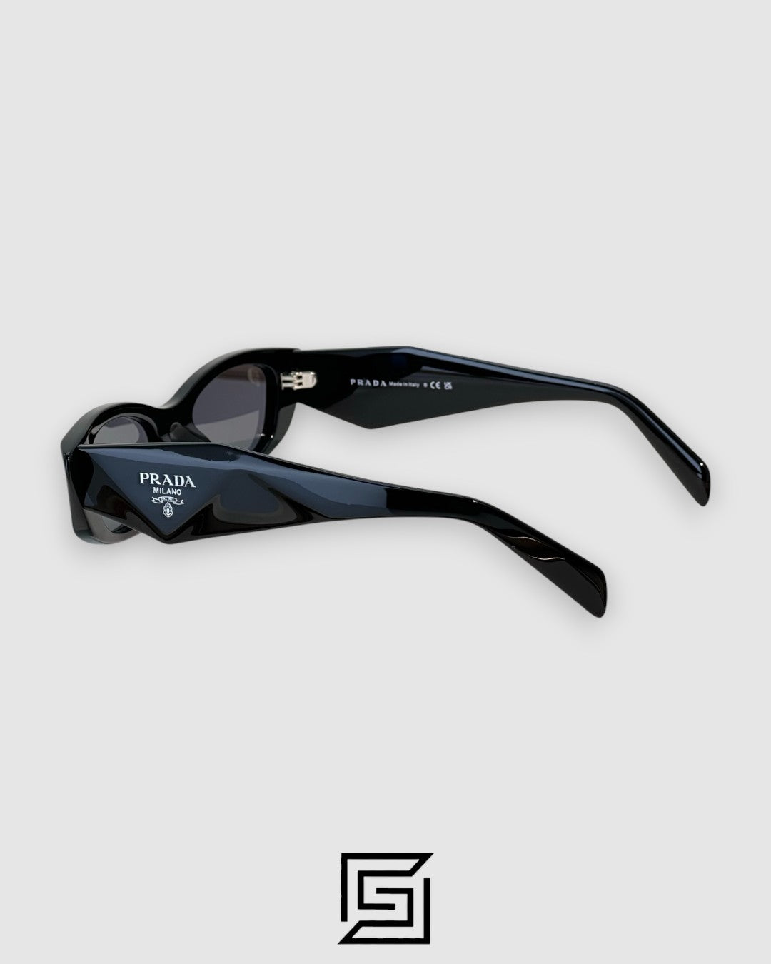 Prada PRB16S عدسات سوداء إطار أسود