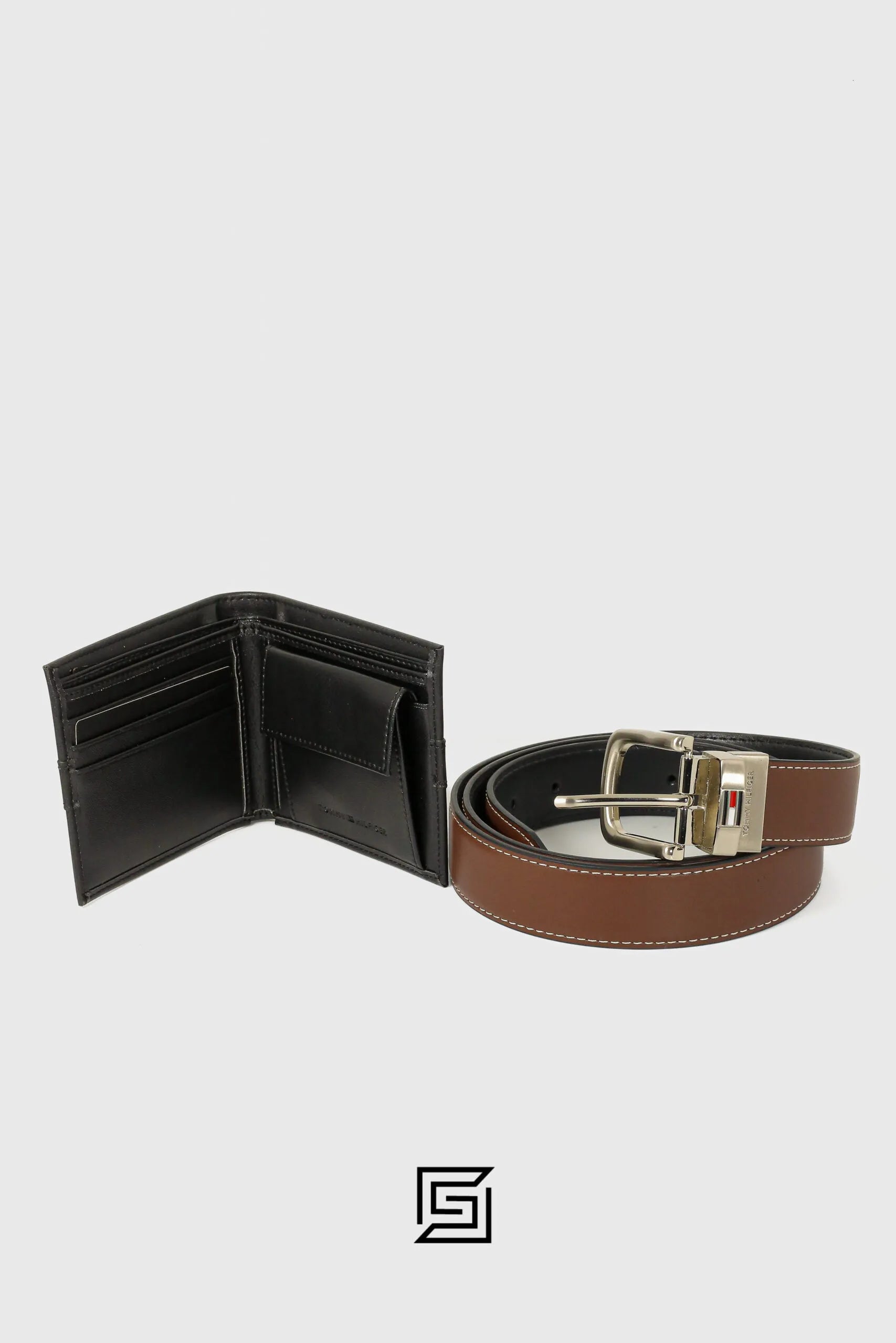 TOMMY SET BELTS AND WALLET