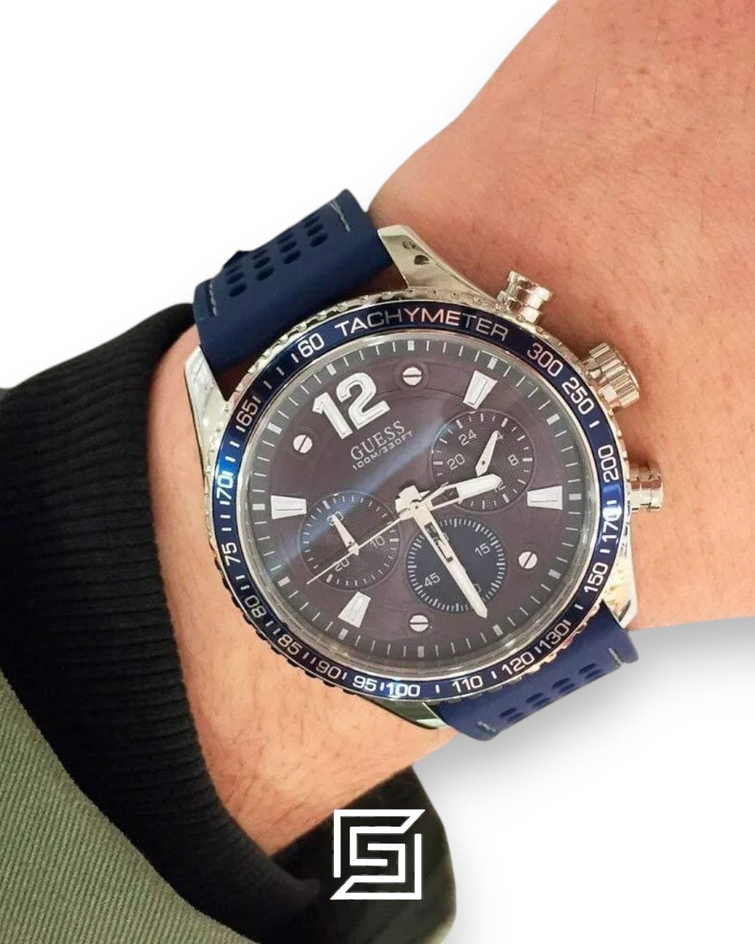 Guess W0971G2 Men's Blue Silicone Chronograph Grey Dial Watch