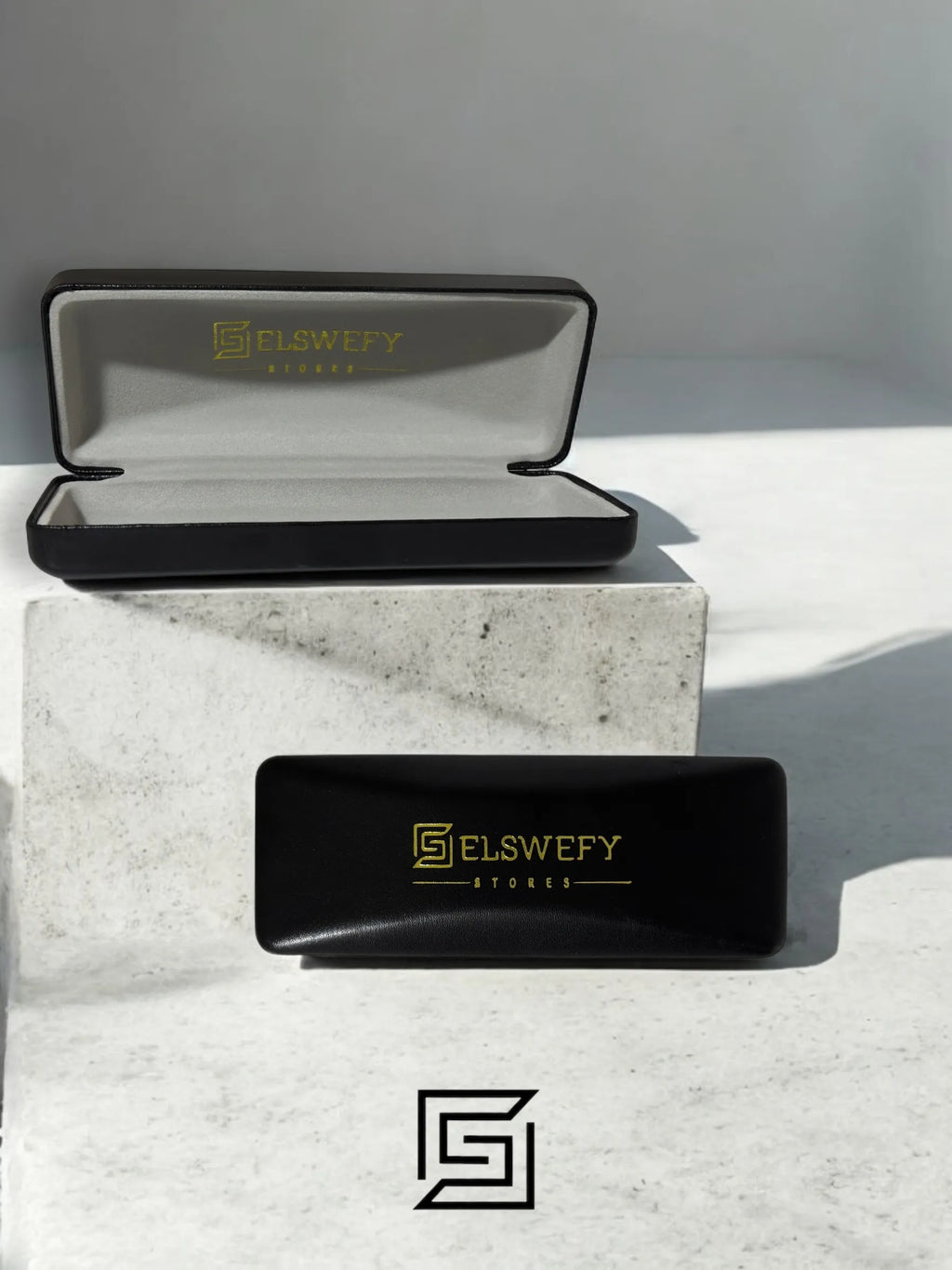 إطار Chrome Hearts DRIPPIN الأسود