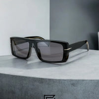 David Beckham DB7063 sunglasses for men - black