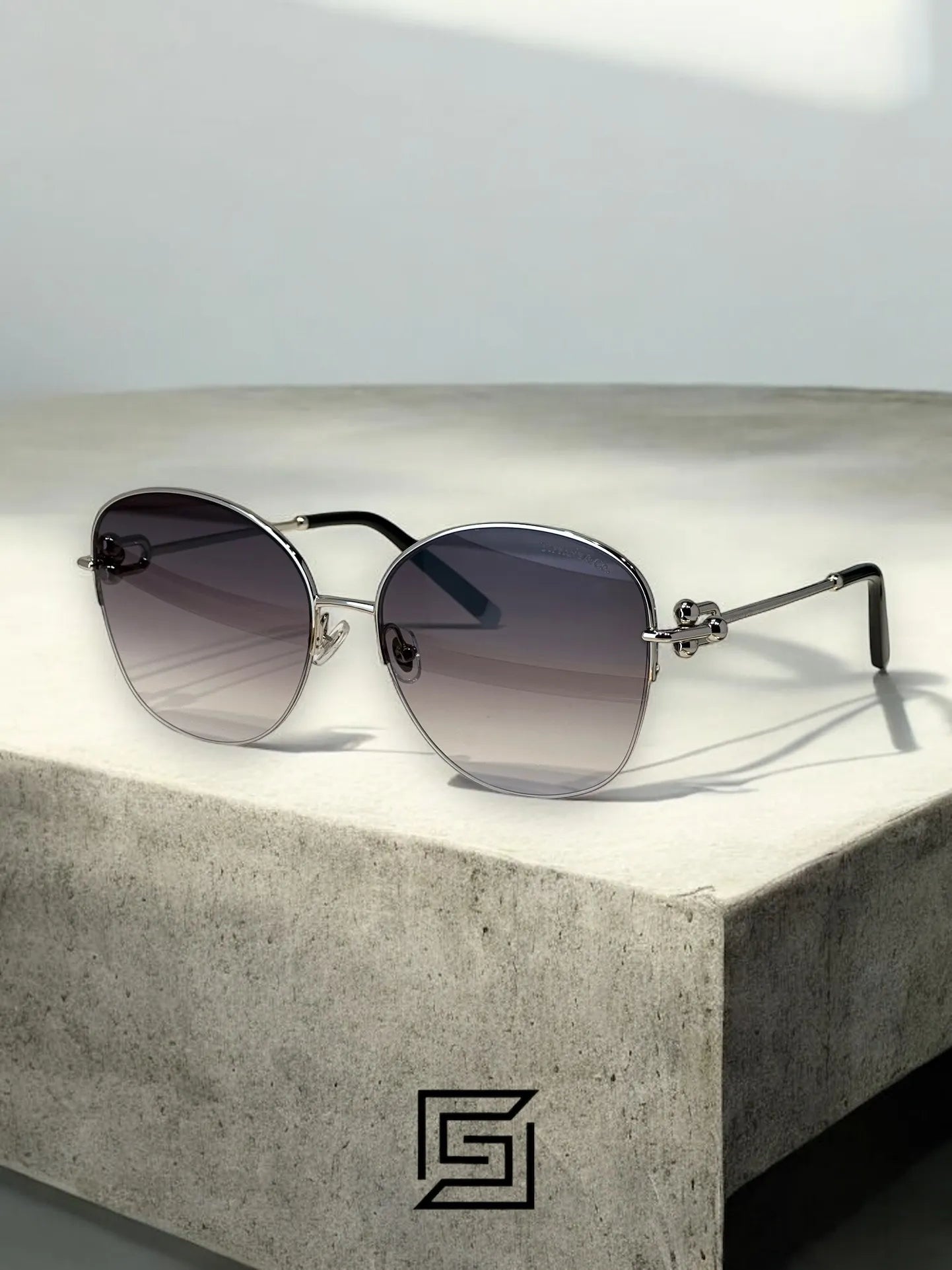 نظارة شمسية TIFFANY & CO TF3082 للنساء - فضي-2