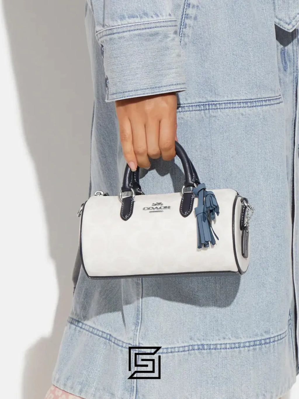 Lacey Crossbody Bag In Signature Canvas CB874‏