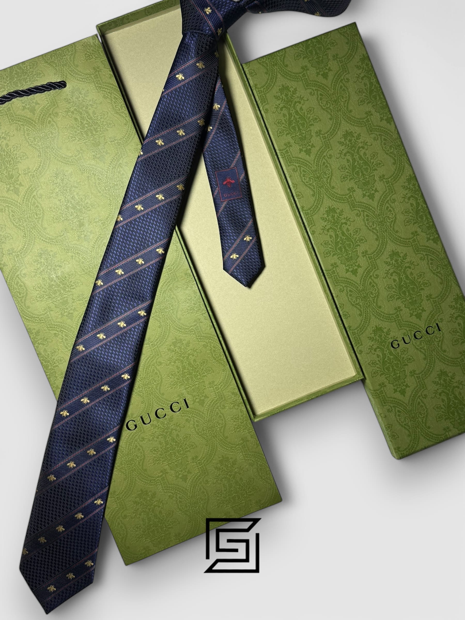 Gucci - Navy Blue Color With Gold Bee Constant Pattern