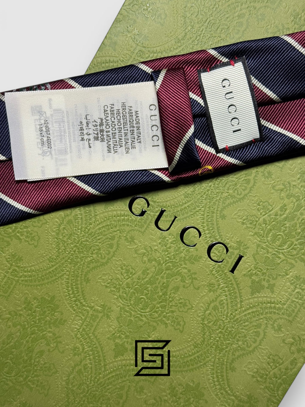 Gucci - Striped Dark Red and Navy Blue With Multi Signatures