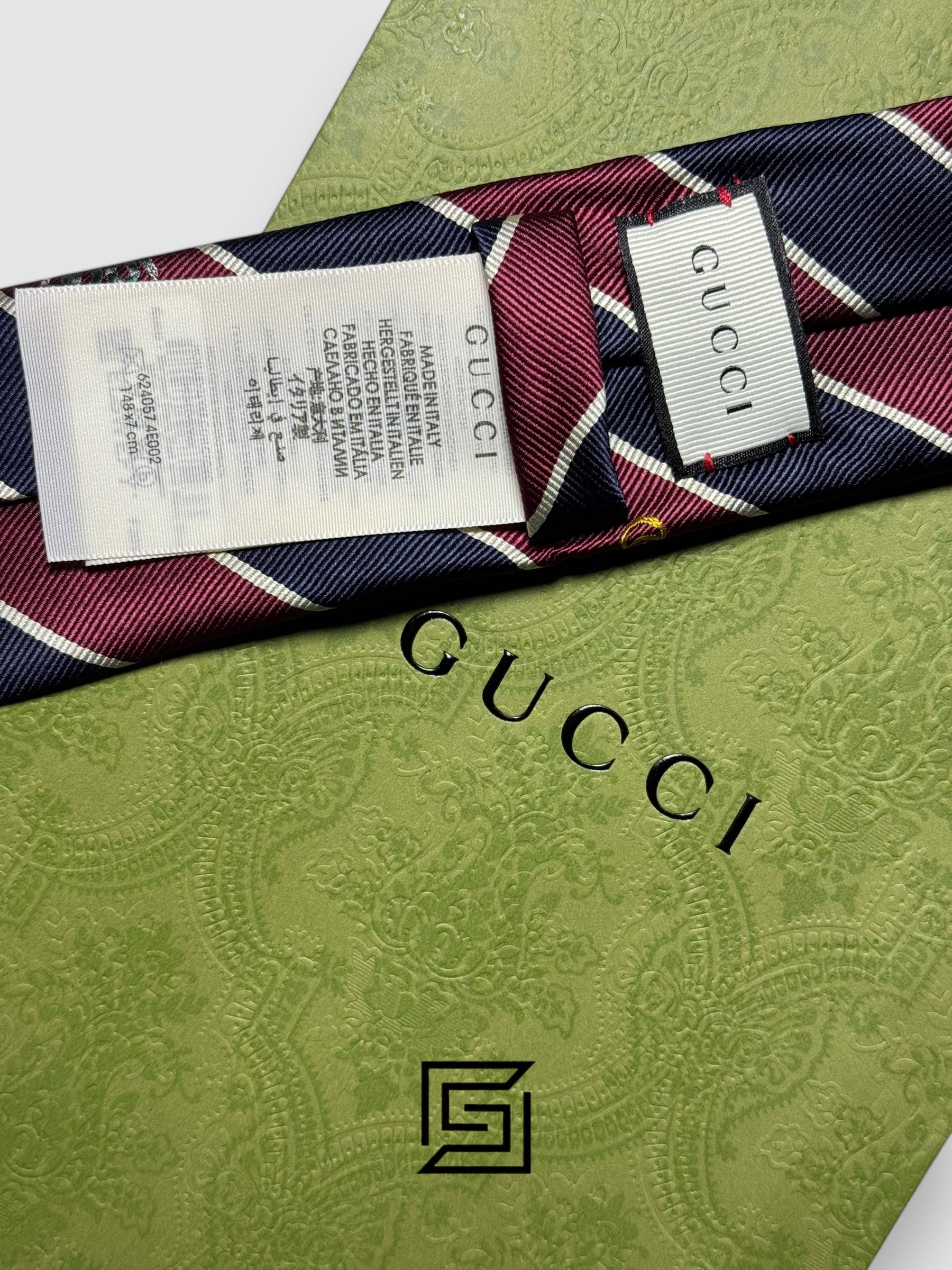 Gucci - Striped Dark Red and Navy Blue With Multi Signatures