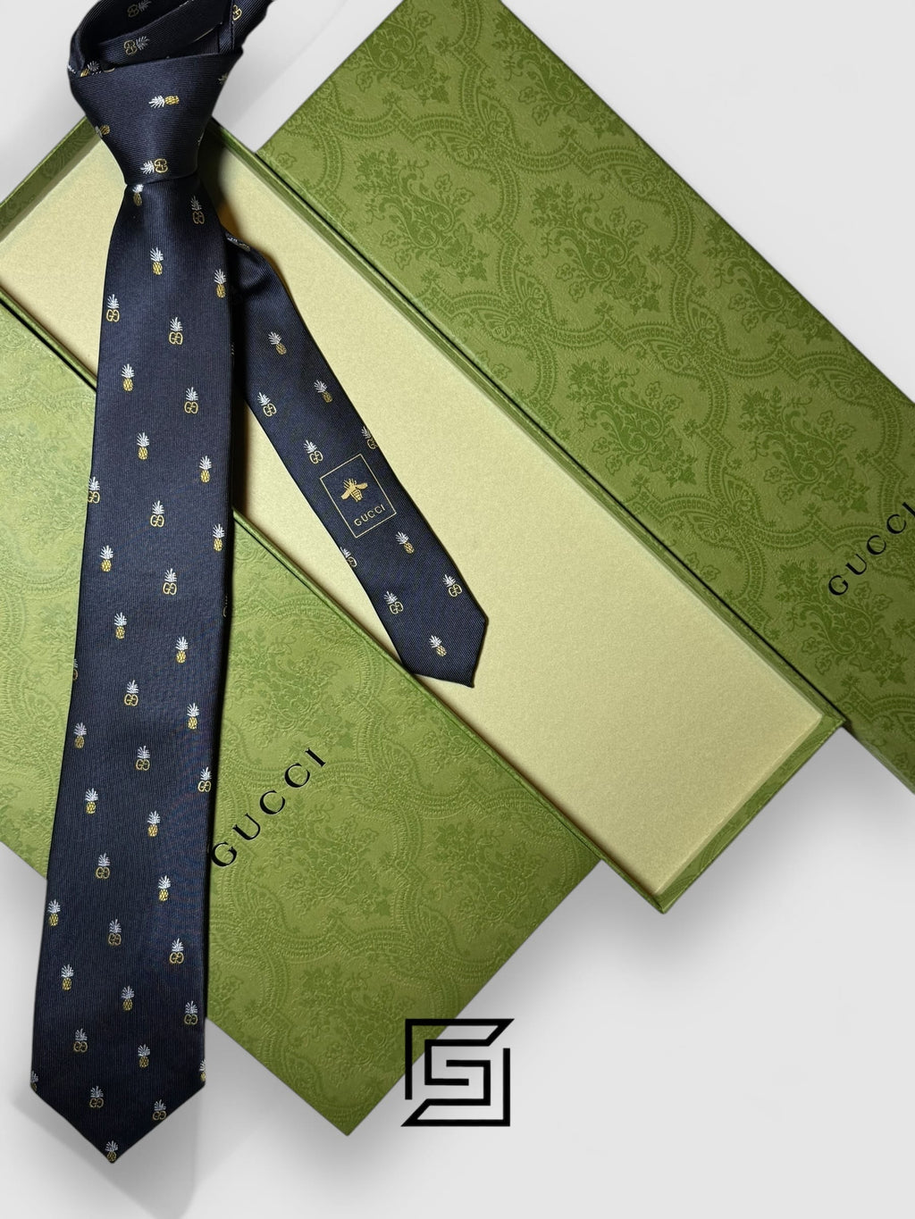 Gucci - Navy Blue Color with Pineapple Signature