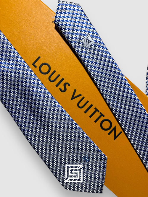 Louis Vuitton - Blue Engraved Pattern Italian Style