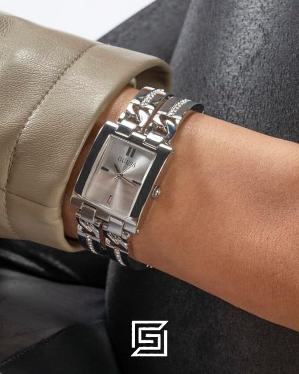 GUESS Ladies SILVER Tone Analog Watch GW0668L1
