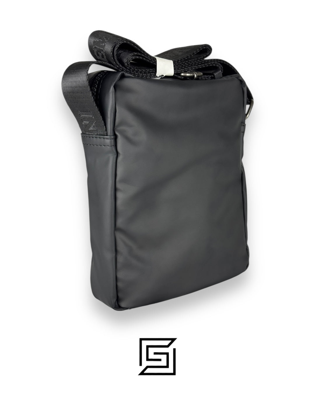 A-04 CROSS BAG BLACK