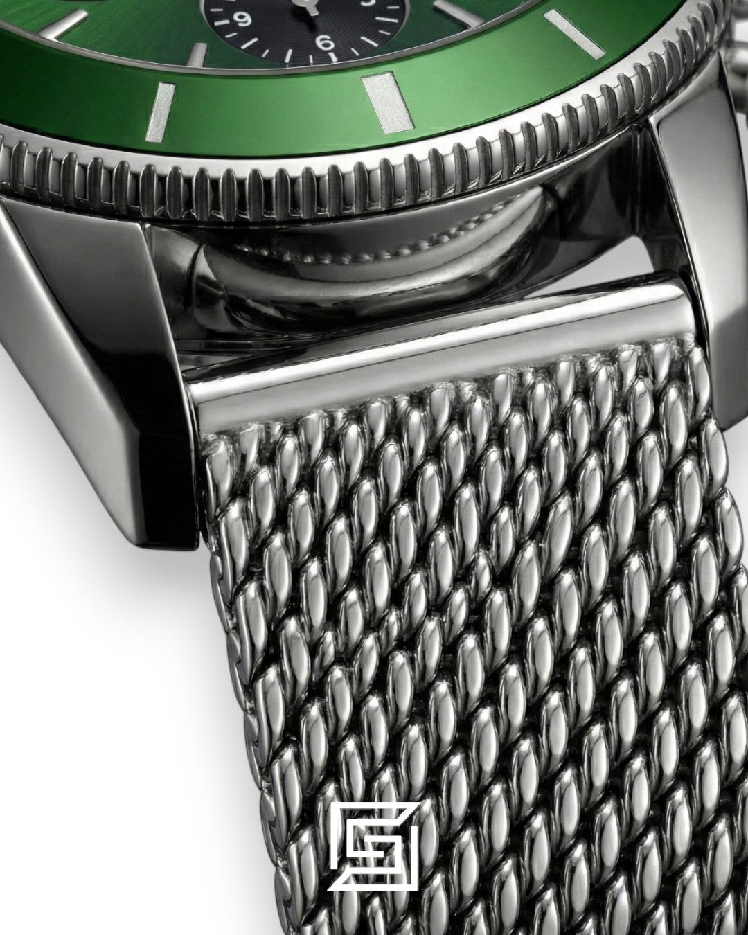Breitling Superocean Chronograph – Green Dial – Mesh Bracelet – Japanese Quartz