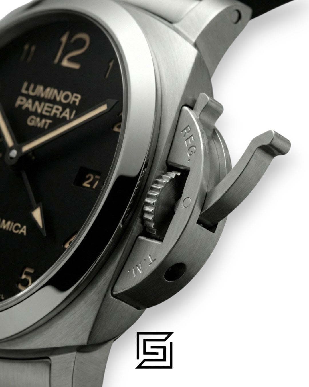 Panerai Luminor GMT Black Dial Stainless Steel Automatic - 44mm